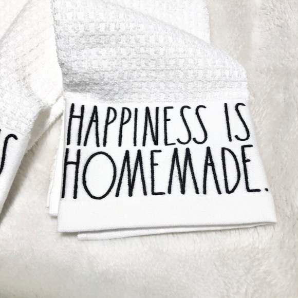 🆕Rae Dunn HAPPINESS IS HOMEMADE Kitchen Towels - Picture 2 of 2